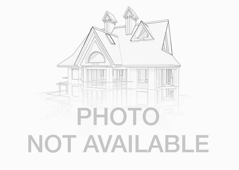 10 Barrington Court , Lake In The Hills, IL 60156